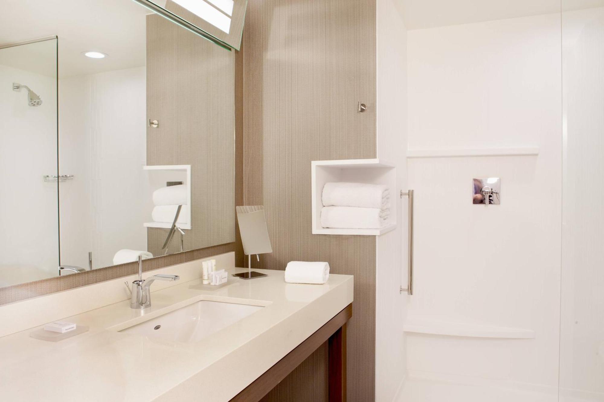 Courtyard By Marriott Yonkers Westchester County Dış mekan fotoğraf