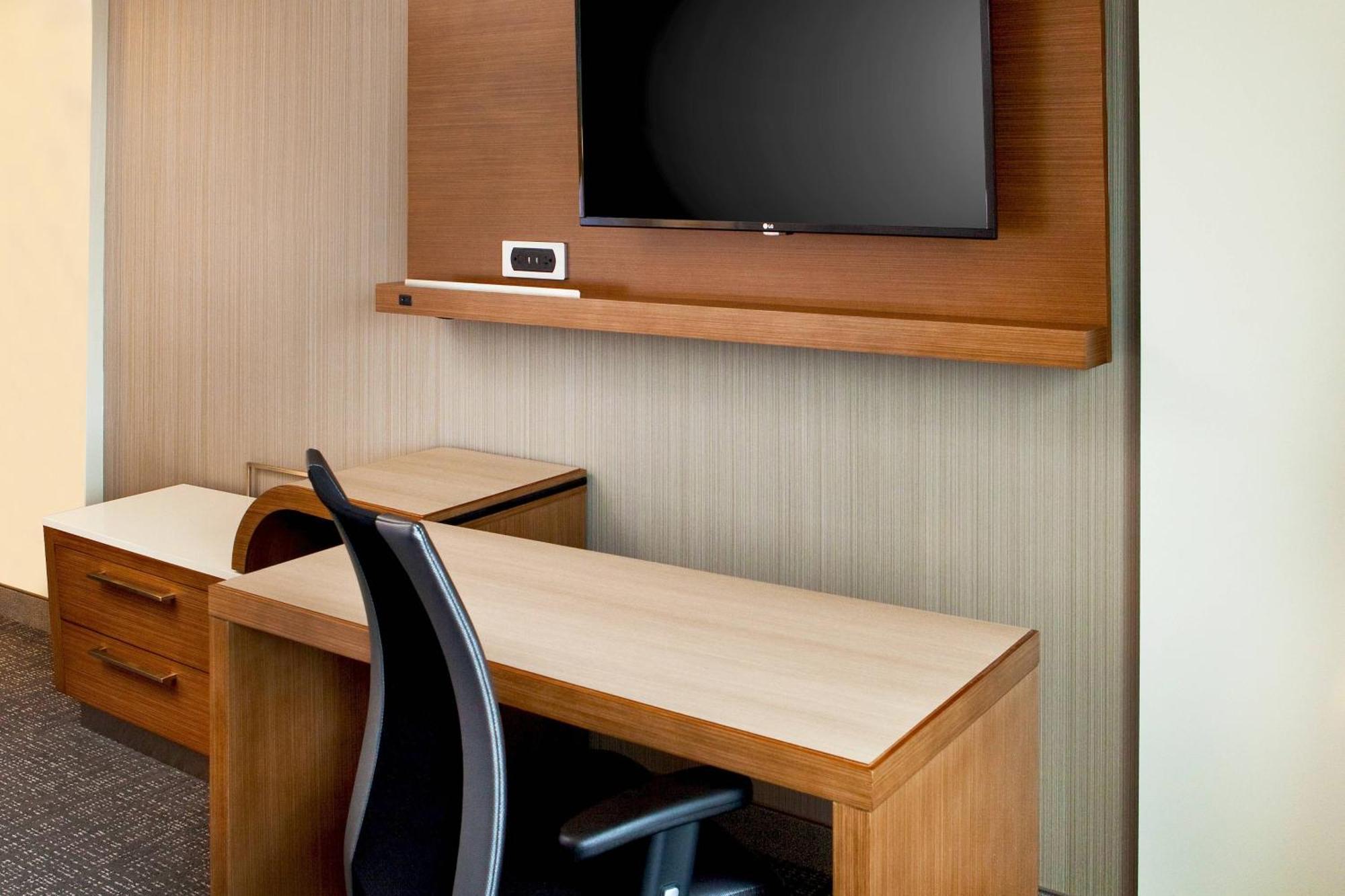 Courtyard By Marriott Yonkers Westchester County Dış mekan fotoğraf